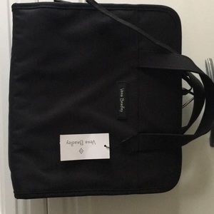 Vera Bradley toiletry bag